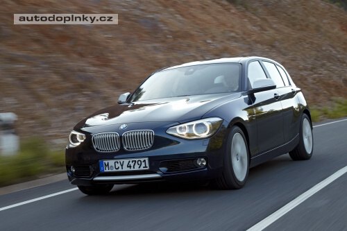 Jedni�kov� BMW v nov�m