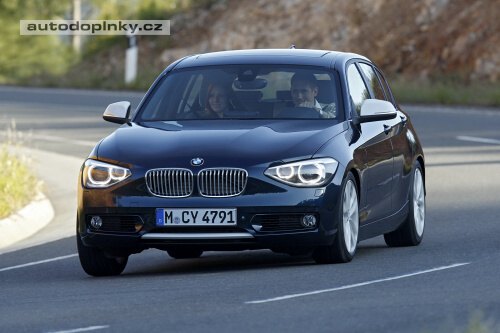 Jedni�kov� BMW v nov�m