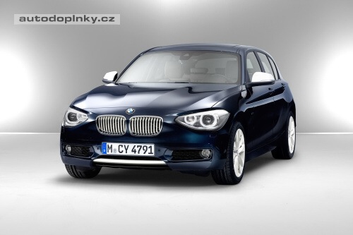 Jedni�kov� BMW v nov�m