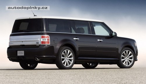 Ford Flex s novou tv���