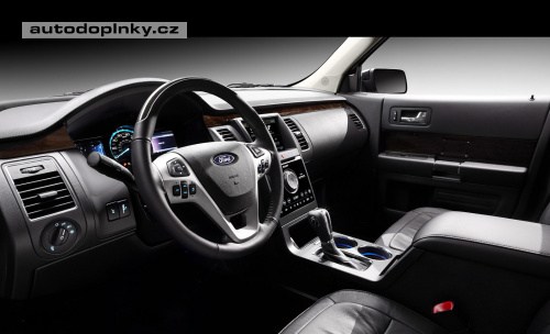 Ford Flex s novou tv���