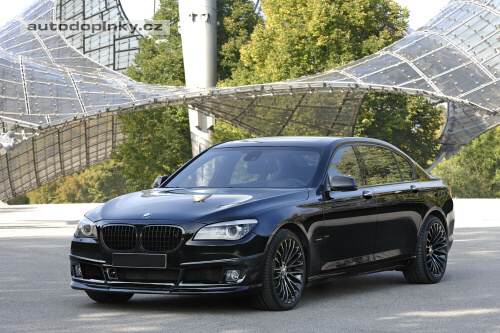 BMW 750Li � 720 kon�