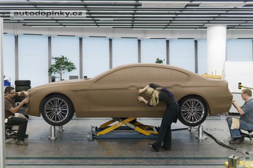 �ty�dve�ov� BMW 6 v s�rii