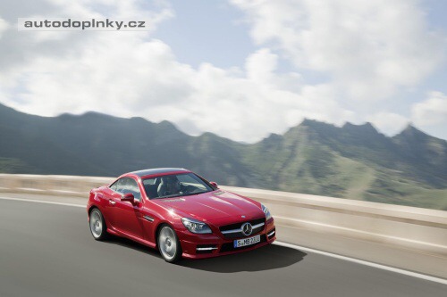 Mercedes SLK ofici�ln�