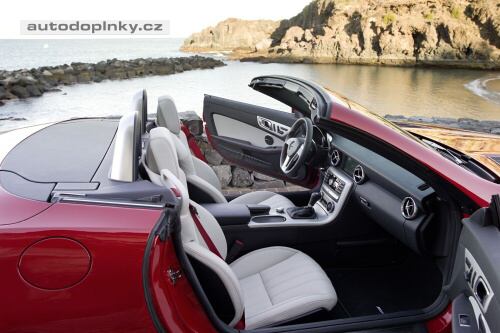 Mercedes SLK ofici�ln�