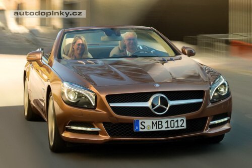 Nov� Mercedes SL ofici�ln�