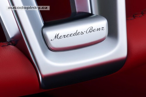 Nov� Mercedes SL ofici�ln�