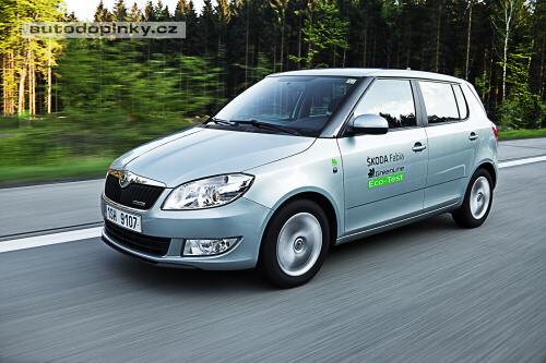 Fabia ujela na n�dr� 2 tis�ce km