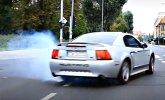 V hlavn� roli Mustang