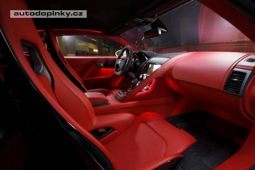 Jaguar C-X16 v s�riov� verzi