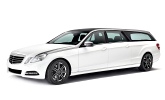 Mercedes E s dlouhou z�d�