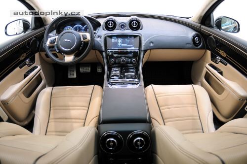 V�ce stylu pro Jaguar XJ