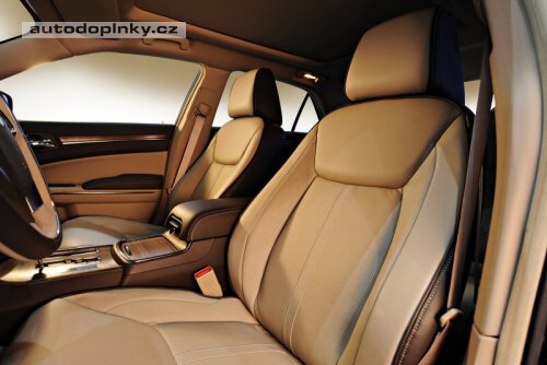 Lancia Thema se vrac�
