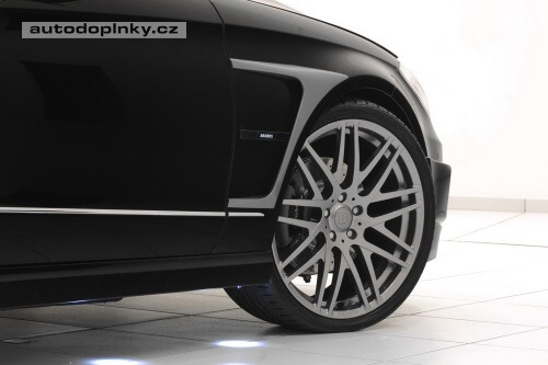Brabus p�edstavuje CLS