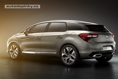 DS5 m��� na Facebook