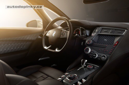 DS5 m��� na Facebook