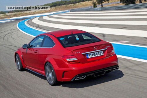 CLK se vrac� - C63 Coupe