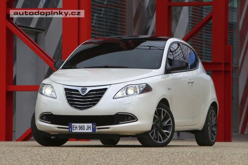 Nov� Ypsilon na ofici�ln�ch fotk�ch