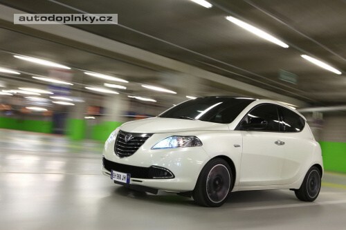 Nov� Ypsilon na ofici�ln�ch fotk�ch