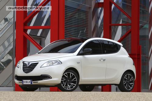 Nov� Ypsilon na ofici�ln�ch fotk�ch