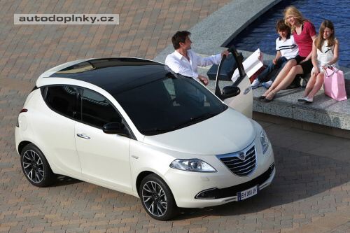 Nov� Ypsilon na ofici�ln�ch fotk�ch