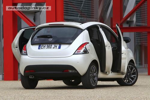 Nov� Ypsilon na ofici�ln�ch fotk�ch