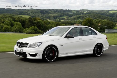 Mercedes C63 AMG po faceliftu
