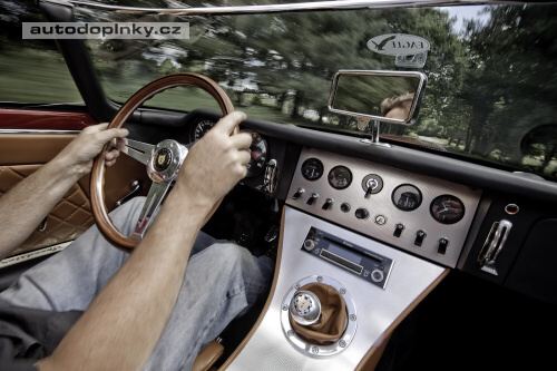 Eagle Speedster vzd�v� hold E-Type