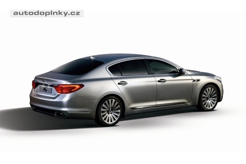 Kia K9 startuje s �estiv�lcem
