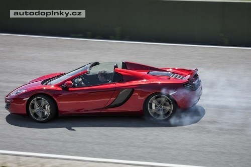 McLaren Spider � smrt pro kup�?