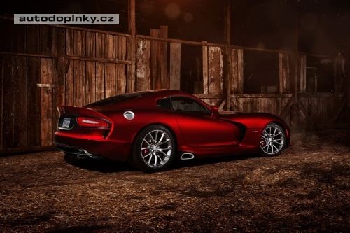 Zmije Viper ofici�ln� odhalen