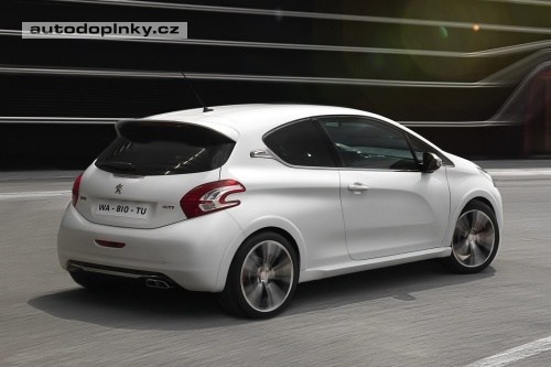 Peugeot 208 GTi � 200 kon�