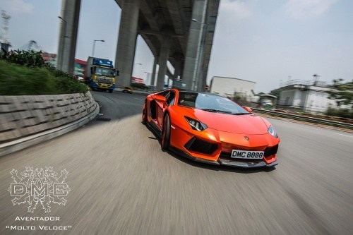 Lamborghini Aventador LP900-4 Molto Veloce
