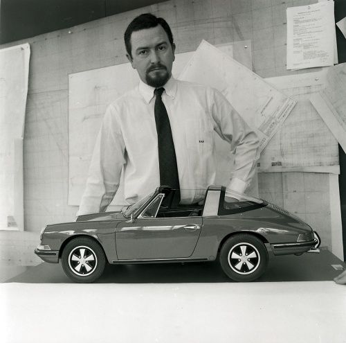 Zem�el Butzi Porsche, otec 911