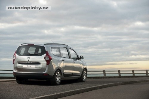 Dacia Lodgy MPV pod 250 tis�c