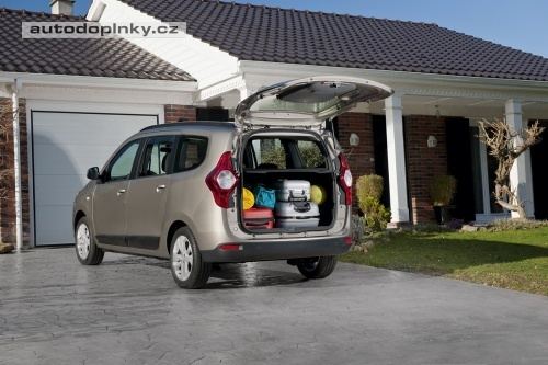 Dacia Lodgy MPV pod 250 tis�c