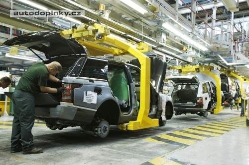Range Rover �tvrt� generace
