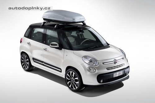 Fiat 500L u� v ��jnu
