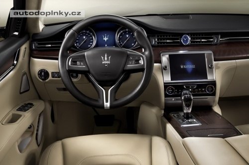 Maserati Quattroporte ofici�ln�