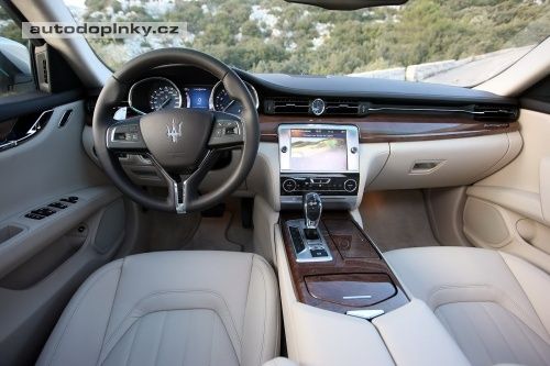 Maserati Quattroporte ofici�ln�