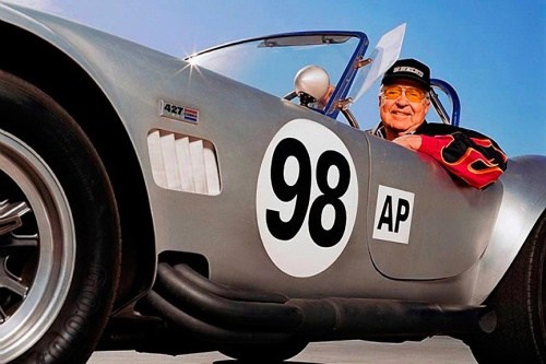 Ode�la legenda Carroll Shelby