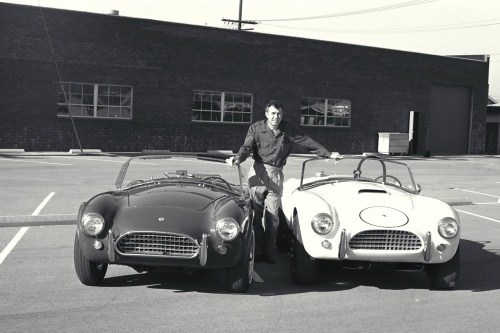 Ode�la legenda Carroll Shelby