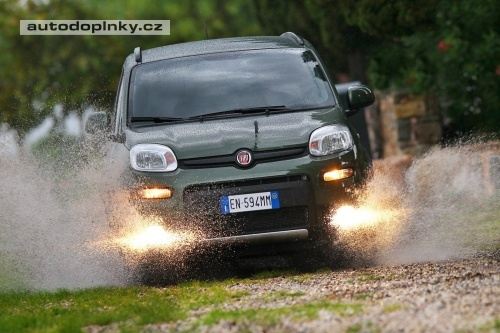 Fiat Panda 4x4 v nov�m