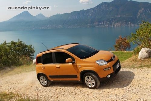Fiat Panda 4x4 v nov�m