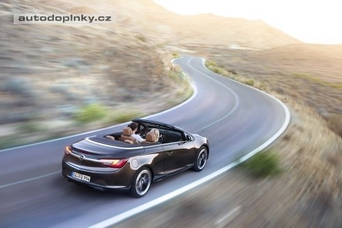 Opel Cascada � nov� kabriolet