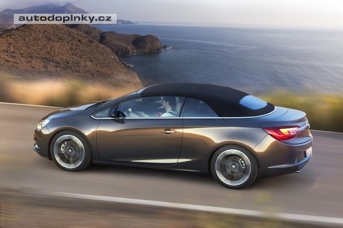 Opel Cascada � nov� kabriolet