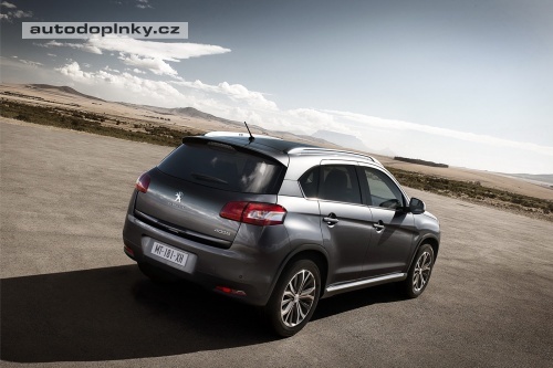 Peugeot p�edstavuje nov� 4008