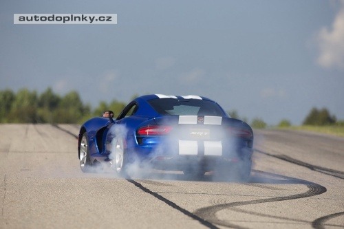 Viper SRT jde do prodeje