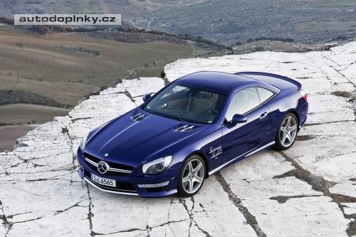 SL65 AMG nab�dne 621 kon�