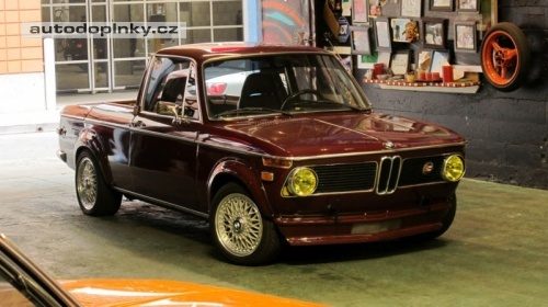 BMW 1600 � pl�ov� pickup